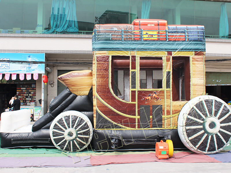 Inflatable Carriage Castle