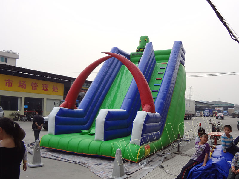 dry inflatable slide