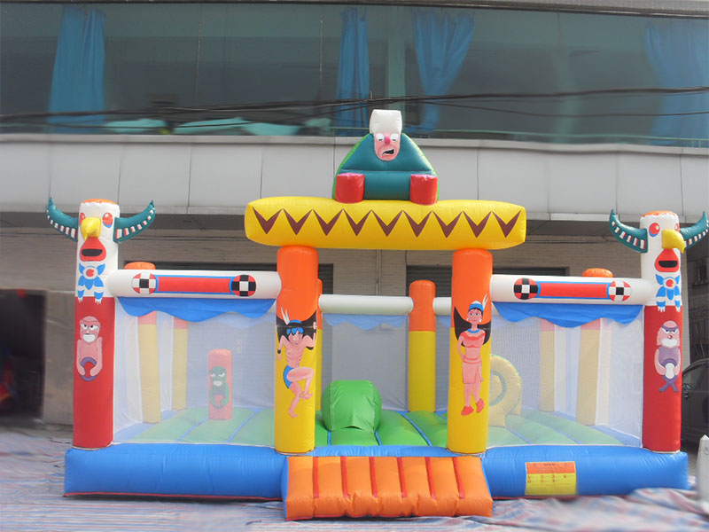 Fun fair inflatable bouncer