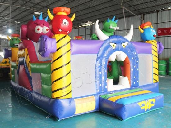 inflatable bouncy castle