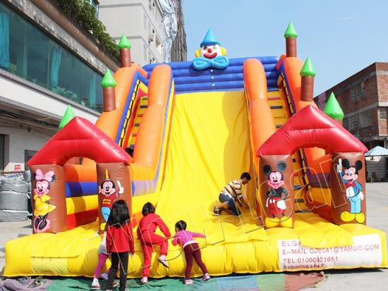 Inflatable slide for kids