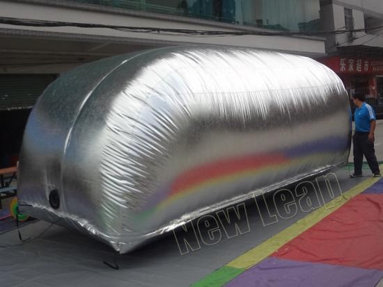 inflatable car capsule