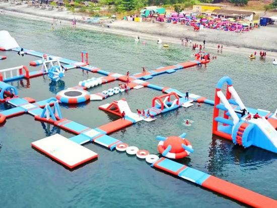 wake park inflatable