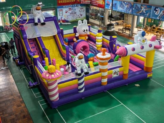  Inflatable Amusement Park